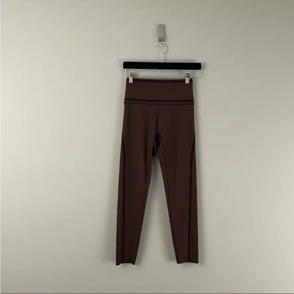 Offline By Aerie Goals Velvet Trim 7/8 Leggings Size Medium Short - Picture 1 of 7